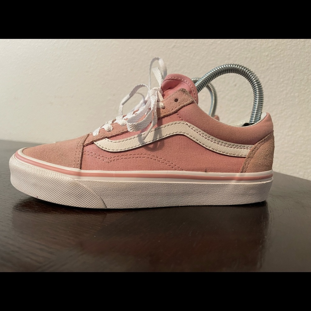 VANS Old Skool Pink Low Top Canvas Suede Skate Shoes -Size 5.5 Women’s, 4 Men’s
